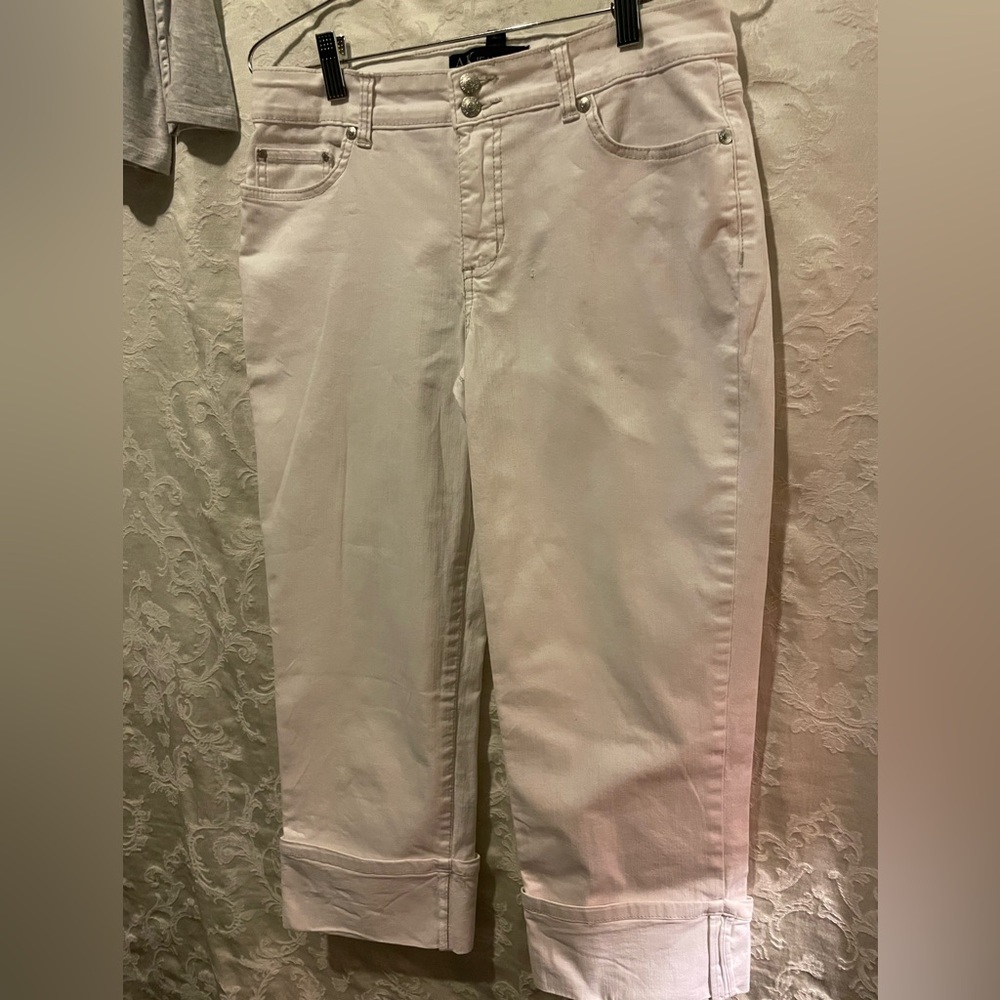 Anne Klein White Ankle Jeans